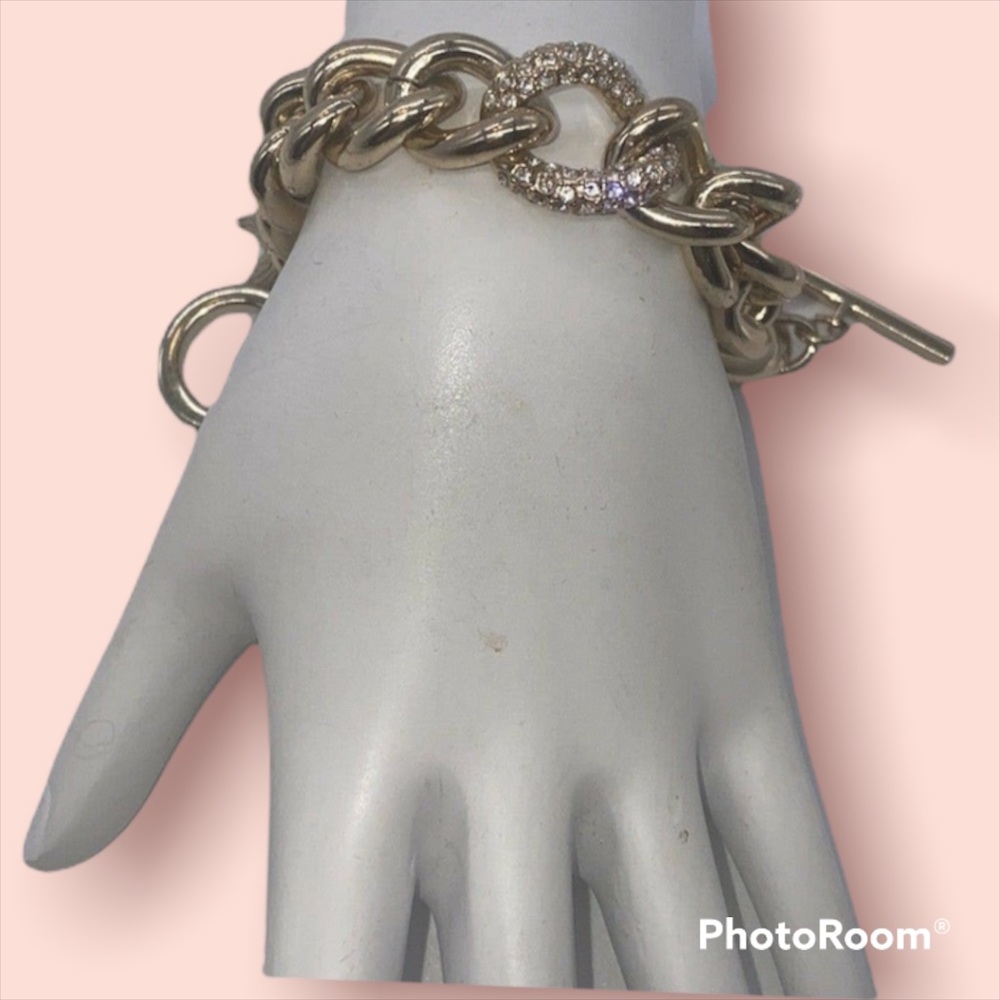 Victoria Secret Gold tone Chain Bracelet 7.5" Rhinestones Angel Wings Charm